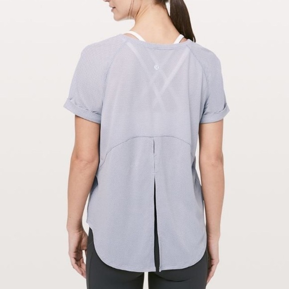 Lululemon Open Up Tie Back Tee - Picture 1 of 7